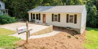 Charming 2 bed/2bath with flex space and amazing outdoor area! Charming 2 bed/2bath with flex space and amazing outdoor area! Gallery 1
