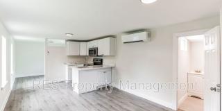 710 1/2 Cypress Ave Gallery 12