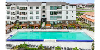 Reveal at Onion Creek Apartments Gallery 35