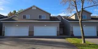 3 Bedroom Townhome in West St. Cloud Gallery 1