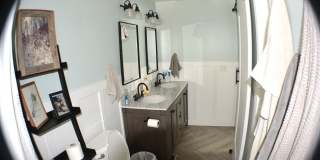 Bright, remodeled Sugarhouse Bungalow Gallery 11