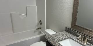 Beautiful 3 bedroom, 2 bath, 2 car garage duplex in Ozark! Spacious, granite with open / split bedroom floorplan! Gallery 13