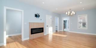 43 Tainter St unit: 43 Gallery 10