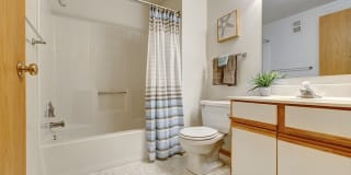 NorthPointe Apartments Gallery 4