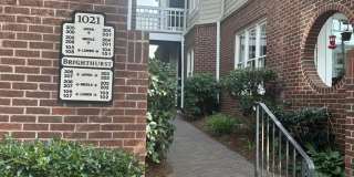 Adorable 2 Bedroom Condo! Gallery 1