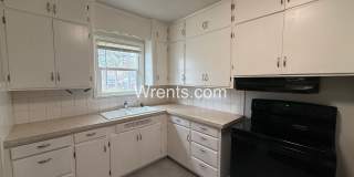 Charming South Hill Home with Flexible Living Space - Coming soon! Gallery 7