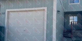 3 bedroom, 2.5 bath 1,256 sqft Townhouse Gallery 1