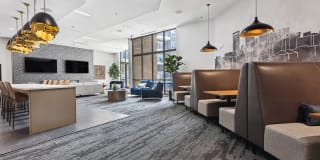 Midtown 205 Gallery 29