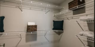 Vintage Gateway Apartments Gallery 14