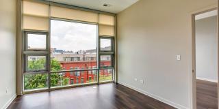 Luxe on Madison Gallery 33