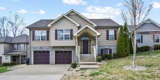 Dog Friendly Four Bedroom! Gallery 1