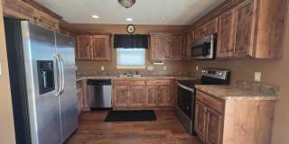 Spacious Home for Rent! Gallery 14