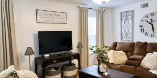 Stark Bayou Furnished Retreat | 4BR Home w/ Garage & Yard Gallery 9
