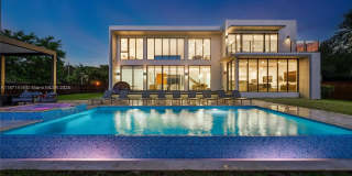 5420 SW 72nd Ave Gallery 1