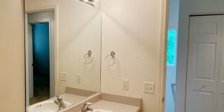 East Anchorage Townhouse with Yard, Garage, and W/D In unit! Close to JBER! Gallery 16