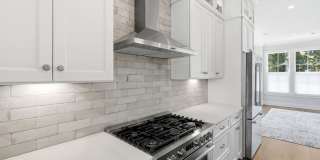 End-Unit Townhome with Private Rooftop Terrace in Myers Park!! Gallery 18