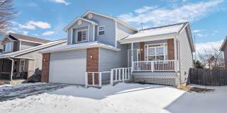 Beautiful 2 story home Gallery 1