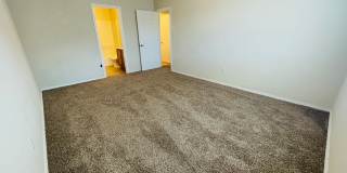 3 bed 2 bath 1400 sq ft home Gallery 17