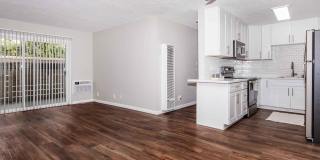 Ladera Woods Gallery 88