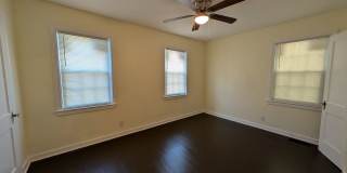Newly Renovated, Large Yard, Extra Storage Gallery 9