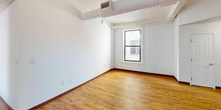 Union Building Gallery 21