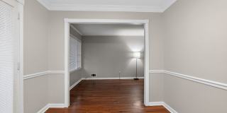 Charming 3BR House in Doraville near MARTA and highways Gallery 1