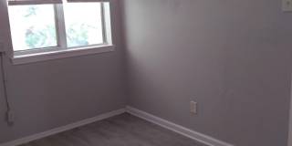 2116 HOWELL Gallery 3