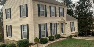Charming Five-Bedroom Retreat with Finished Basement and Modern Amenities! Gallery 1