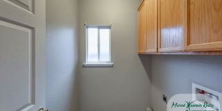Move in Ready! Apply Now to Schedule Viewing. Move in Ready! Apply Now to Schedule Viewing. Gallery 20