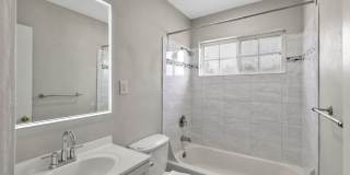 Limited Time Offer – 1 Month Free Rent & Only $500 Deposit! Gallery 6