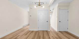 704 Maple Street Gallery 6