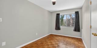 Professionally Managed, 2 Bedroom Corner Unit // Glover Park // Parking Included Gallery 12