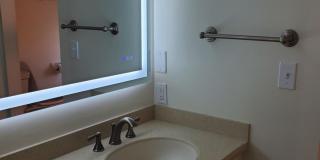 Mequon - A Stunning 3 Bedroom 3 Bath Condo Gallery 20