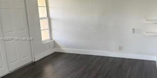 922 TWIN LAKE DR Gallery 10