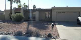 Great Scottsdale Location, Private Pool, 4 Bedrooms! Gallery 1
