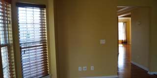 25575 AMERICA Square Gallery 49