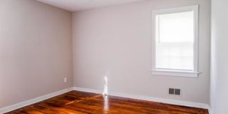 1714 Glenview Road Gallery 7