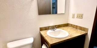 Upper-Floor Unit in Fourplex near Tacoma Mall Upper-Floor Unit in Fourplex near Tacoma Mall Gallery 17