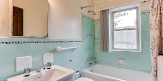 The Block Gallery 16