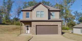 44 Maple Leaf Drive Gallery 1