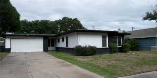 1006 Dolphin Place Gallery 1