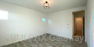 2353 E Athena Ave Gallery 23