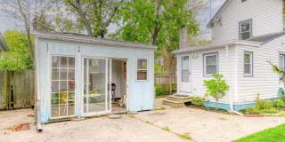 819 Dunlewy Street Gallery 36