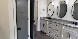 4005 Springwood Circle Gallery 9