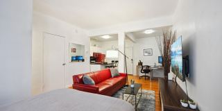 1300 MASSACHUSETTS Avenue NW unit: 503 Gallery 9