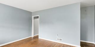 7136 EASTBROOK Avenue Gallery 5