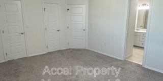 2325 N Peking Street Gallery 10