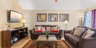 10017 E MOUNTAIN VIEW Road Gallery 11