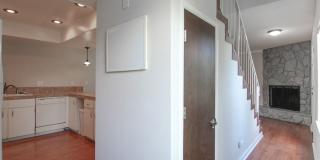 2 Bedroom Condo for Rent in Redding CA with Pool, Tennis Courts, Garage | The Bluffs Gallery 9