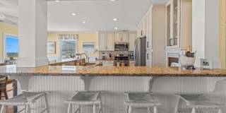 1404 Oceanfront Gallery 25